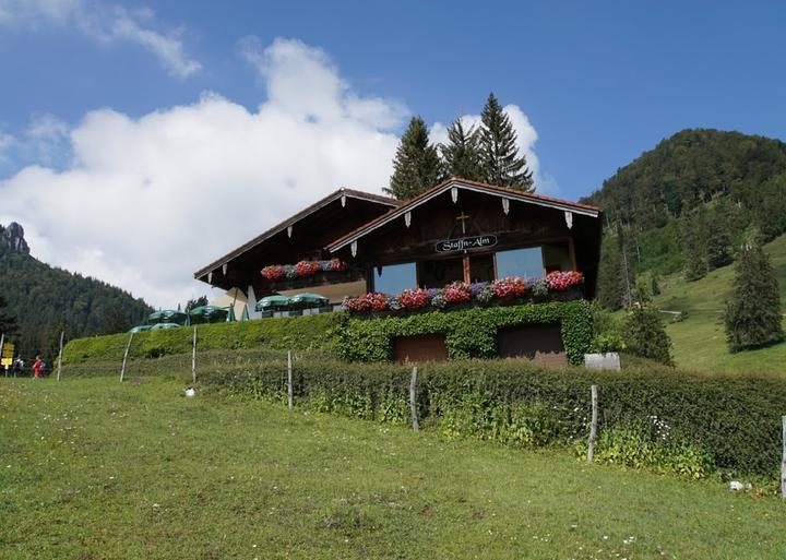 Berggasthof Staffn - Alm